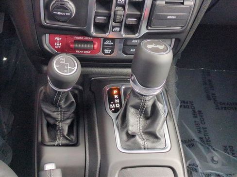 New 2026 Jeep Wrangler Unlimited Rubicon image 12