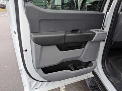 New 2025 Ford F450 XL image 29