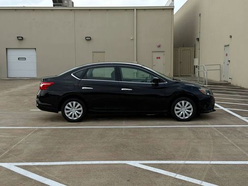 Used 2019 Nissan Sentra S FWD image 8