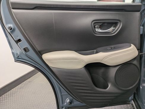 Used 2023 Honda HR-V LX image 22