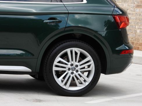 Used 2019 Audi Q5 2.0T Premium Plus w/ Premium Plus Package AWD/4WD image 23