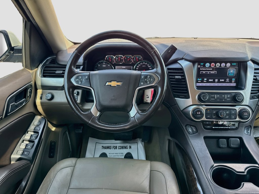 Used 2018 Chevrolet Suburban LT RWD image 25
