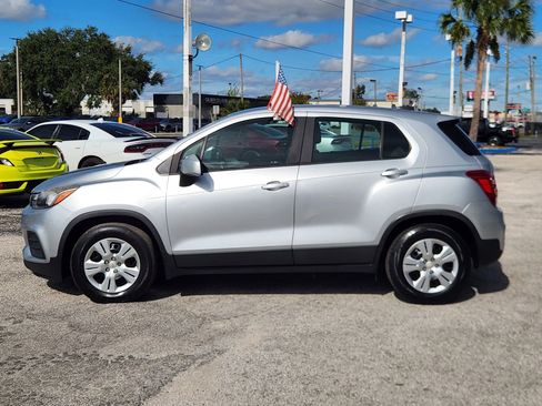 Used 2017 Chevrolet Trax LS image 5