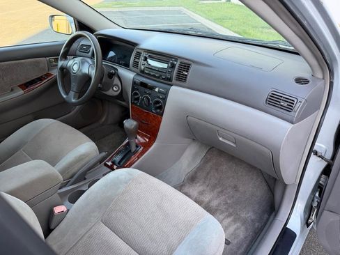 Used 2007 Toyota Corolla LE FWD image 15