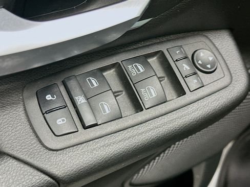 Used 2024 RAM 1500 Big Horn AWD/4WD image 15