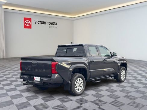 New 2025 Toyota Tacoma SR5 image 3