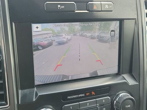 Used 2018 Ford F150 XLT w/ Equipment Group 302A Luxury AWD/4WD image 30