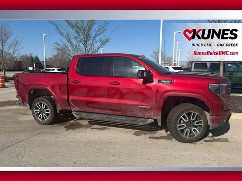 Used 2024 GMC Sierra 1500 AT4 w/ Technology Package AWD/4WD image 4