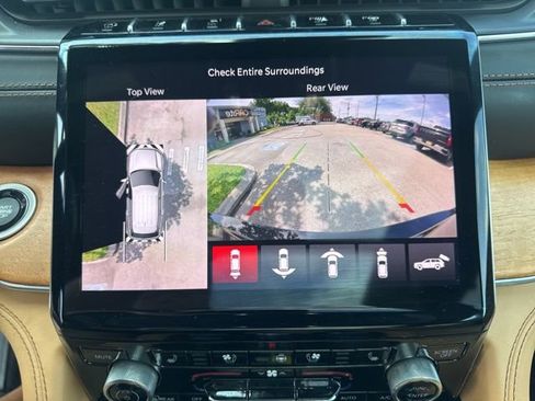 Used 2021 Jeep Grand Cherokee L Summit AWD/4WD image 28