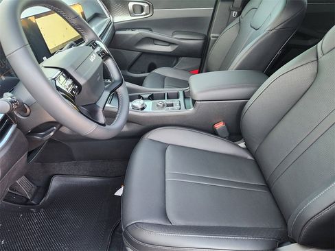 New 2026 Kia Sorento EX image 9