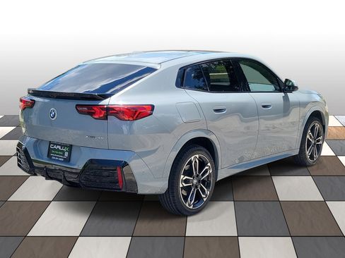 Used 2025 BMW X2 xDrive28i AWD/4WD image 4