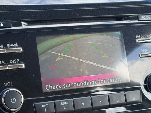 Used 2015 Nissan Altima 2.5 SL FWD image 8