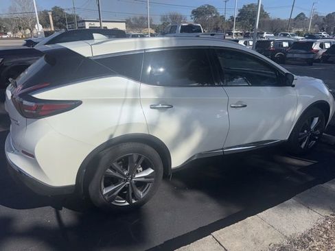 Used 2023 Nissan Murano Platinum w/ Cargo Package image 7