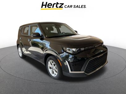 Used 2025 Kia Soul LX w/ LX Technology Package