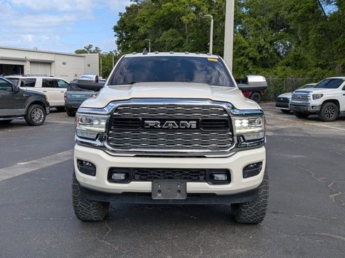 Used 2022 RAM 2500 Limited w/ Towing Technology Group image 3