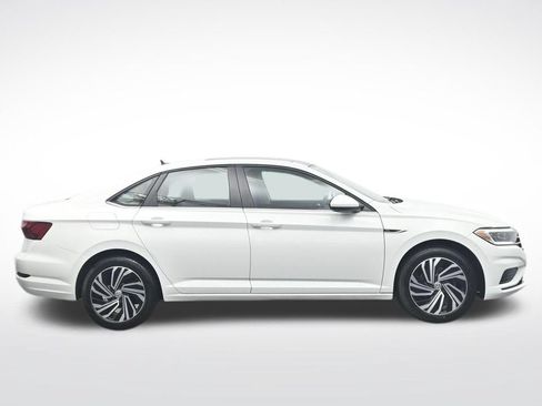Used 2020 Volkswagen Jetta SEL FWD image 4