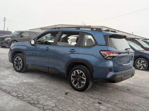 Certified 2025 Subaru Forester image 8