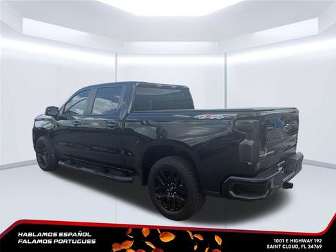 Used 2023 Chevrolet Silverado 1500 Custom AWD/4WD image 3