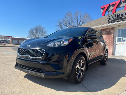 Used 2021 Kia Sportage LX w/ LX Fwd Popular Package image 3
