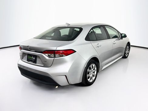 Used 2025 Toyota Corolla LE FWD image 9