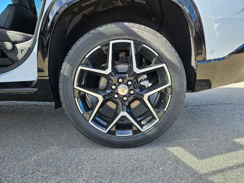 New 2026 Chevrolet Traverse High Country AWD/4WD image 16