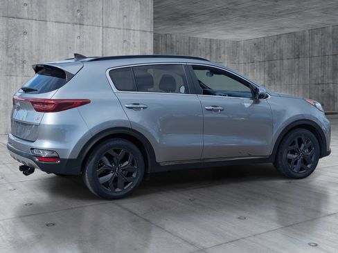 Used 2020 Kia Sportage S w/ S FWD Sunroof Package image 5