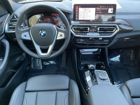 Used 2024 BMW X3 xDrive30i w/ Premium Package image 33