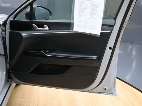 Used 2023 Kia K5 GT-Line FWD image 41