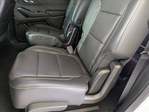 Used 2019 Chevrolet Traverse Premier w/ Redline Edition FWD image 19