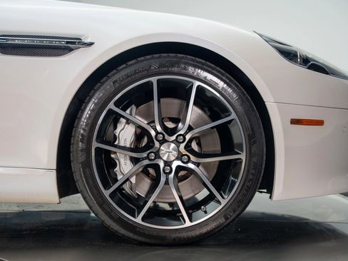 Used 2014 Aston Martin Rapide S image 5