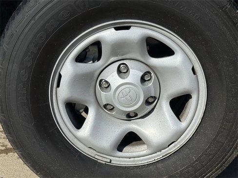 Used 2023 Toyota Tacoma SR image 11