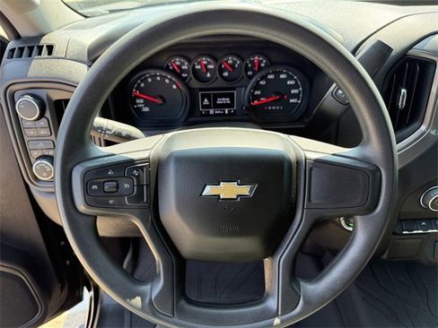 Used 2025 Chevrolet Silverado 1500 Custom image 14