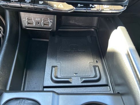Used 2022 Dodge Durango GT AWD/4WD image 32