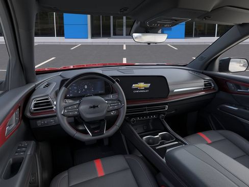 Used 2024 Chevrolet Traverse RS w/ LPO, Floor Liner Package FWD image 16