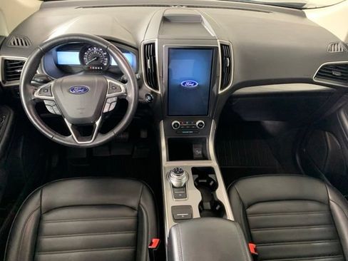 Used 2024 Ford Edge SEL w/ Convenience Package AWD/4WD image 2