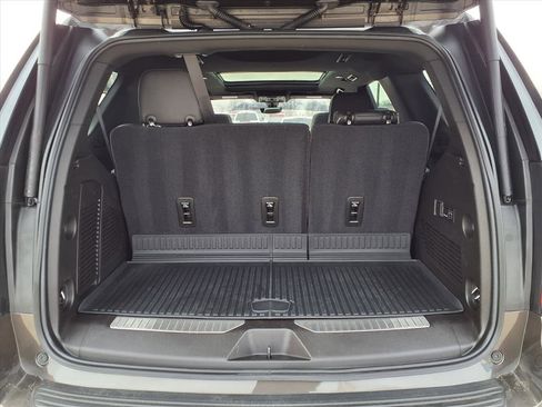 Used 2021 Chevrolet Tahoe Premier image 23