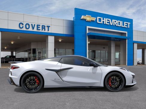 New 2026 Chevrolet Corvette Z06 w/ Stealth Interior Trim Package image 5