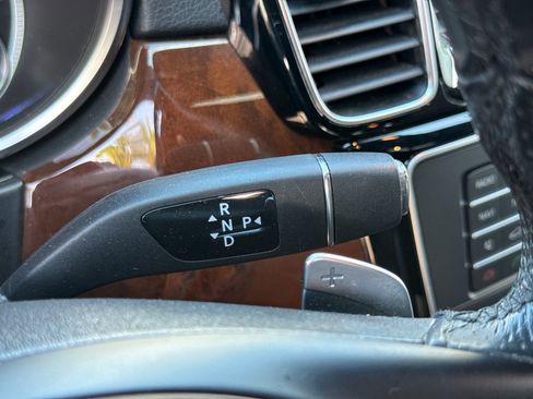 Used 2018 Mercedes-Benz GLS 450 GLS 450 w/ Premium Package image 15