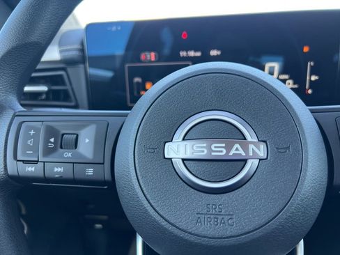 New 2026 Nissan Kicks SV image 4