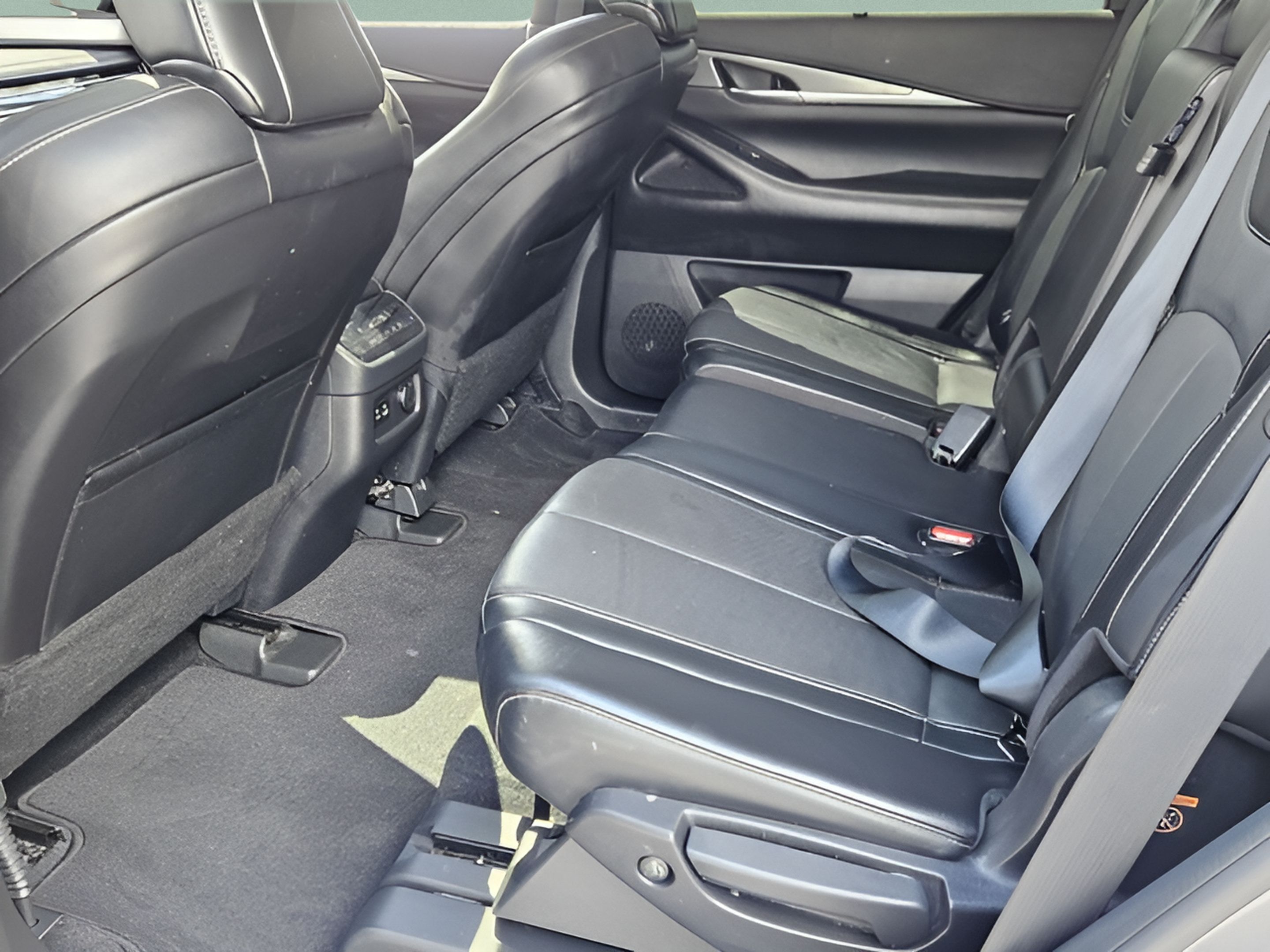 Used 2022 INFINITI QX60 Luxe w/ Cargo Package FWD image 10