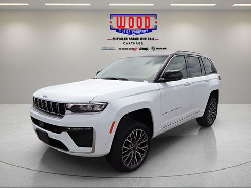 New 2026 Jeep Grand Cherokee Summit w/ Adv Protech Group IV AWD/4WD image 7