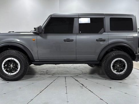 Used 2024 Ford Bronco Badlands w/ Sasquatch Package image 8