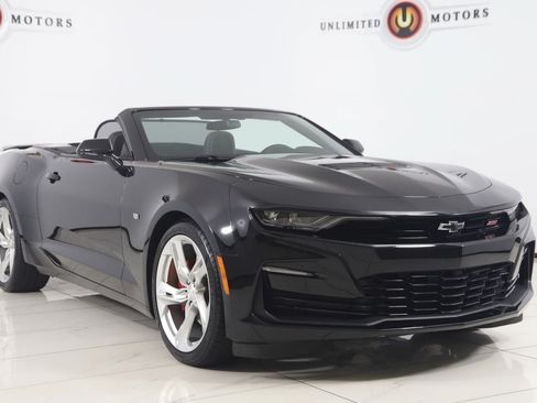 Used 2023 Chevrolet Camaro SS RWD image 27