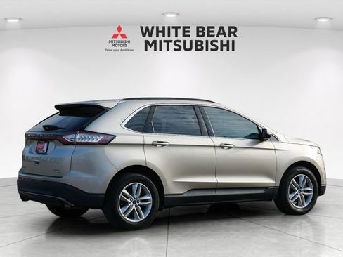 Used 2018 Ford Edge SEL w/ Equipment Group 201A FWD image 7