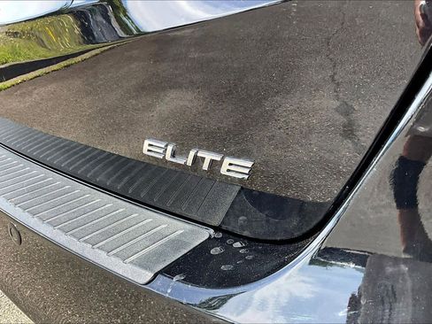 Used 2023 Honda Odyssey Elite image 10