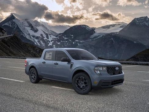 New 2025 Ford Maverick XLT w/ Equipment Group 302A image 7