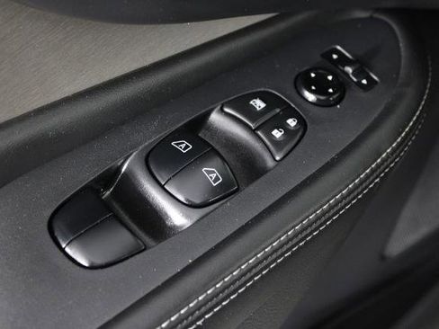 Certified 2023 Nissan Murano SV image 22