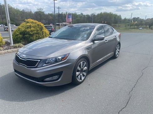 Used 2013 Kia Optima SX w/ Premium Touring Pkg FWD image 3