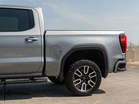 Used 2019 GMC Sierra 1500 AT4 w/ AT4 Premium Package AWD/4WD image 37