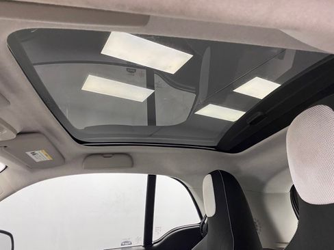 Used 2016 smart fortwo passion image 21